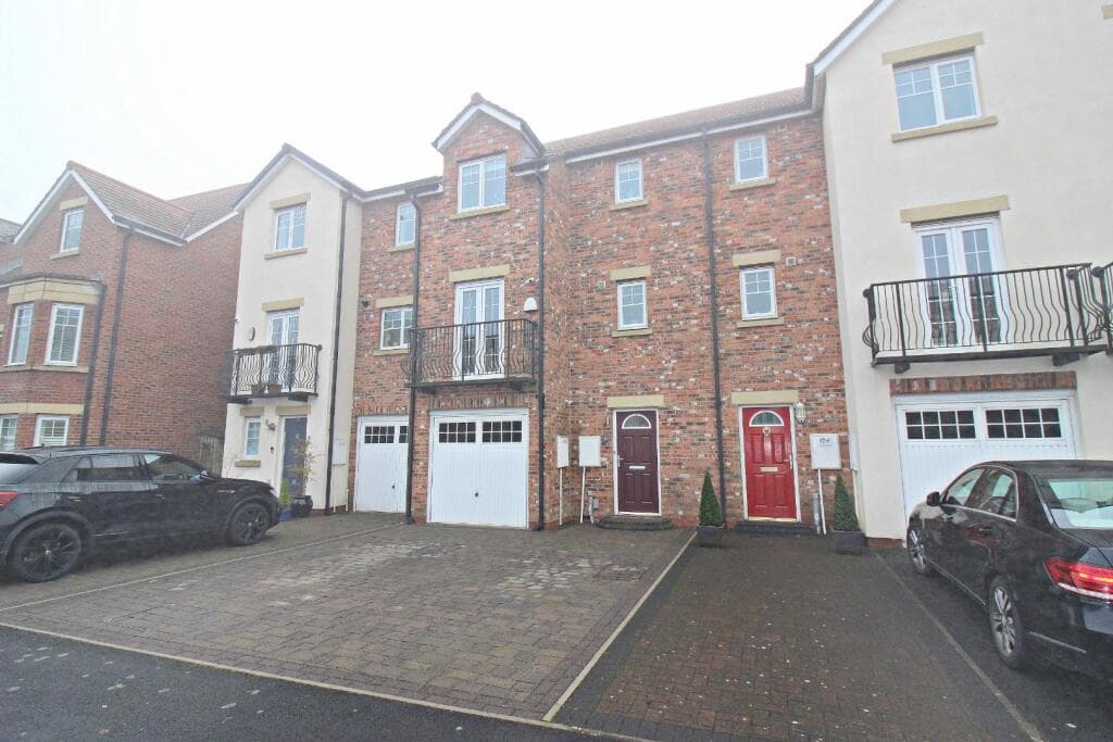 Faraday Court, Nevilles Cross, Durham, DH1
